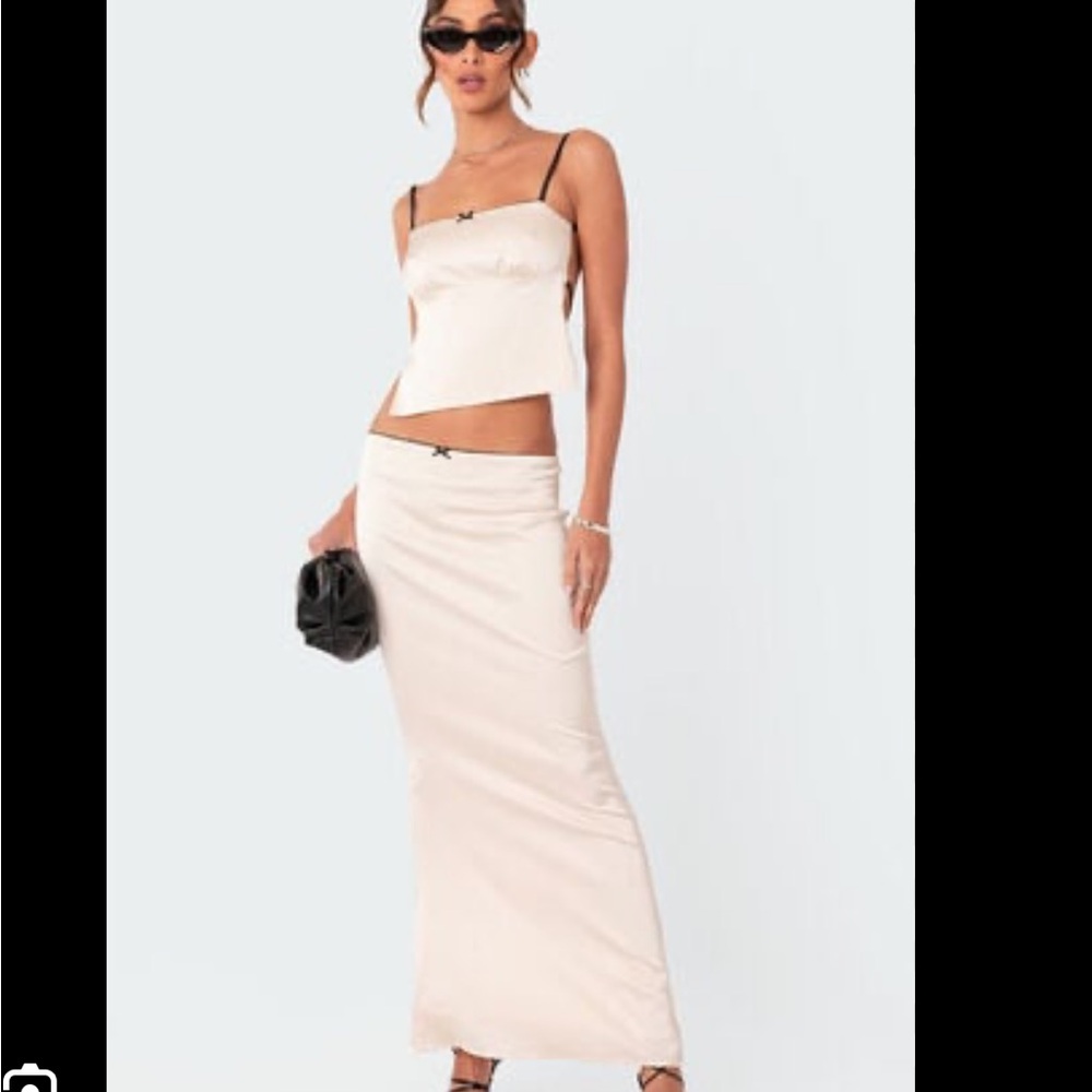Edikted Satin Back Slitted Low Rise Maxi Skirt